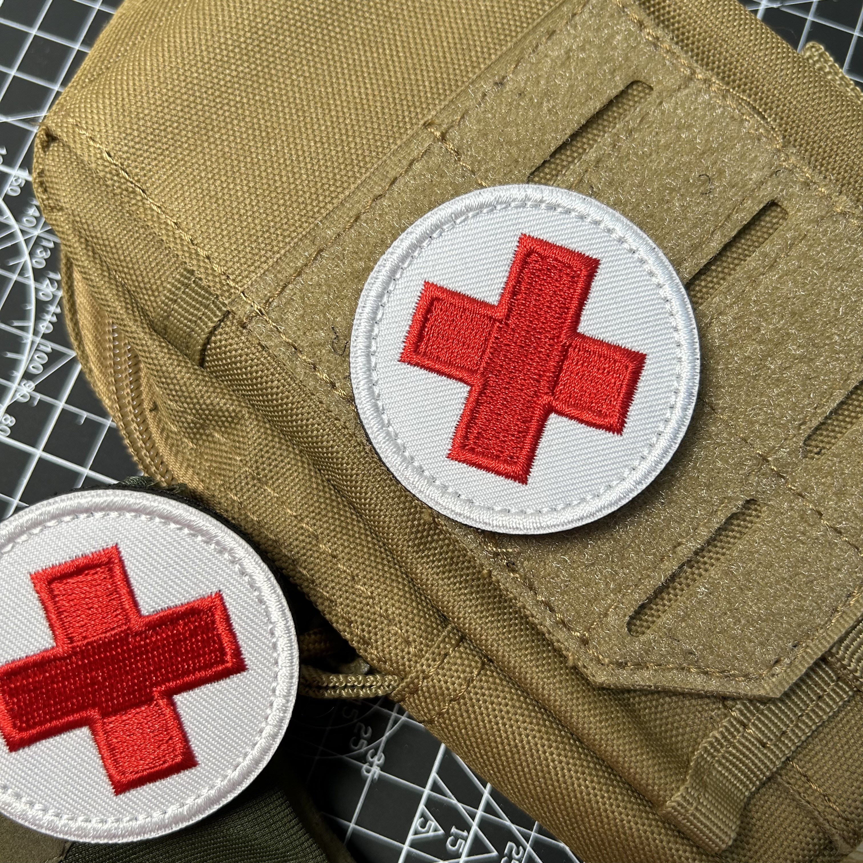 First Aid Red Cross Round Patc - First Aid Bag Kit 评论和价格